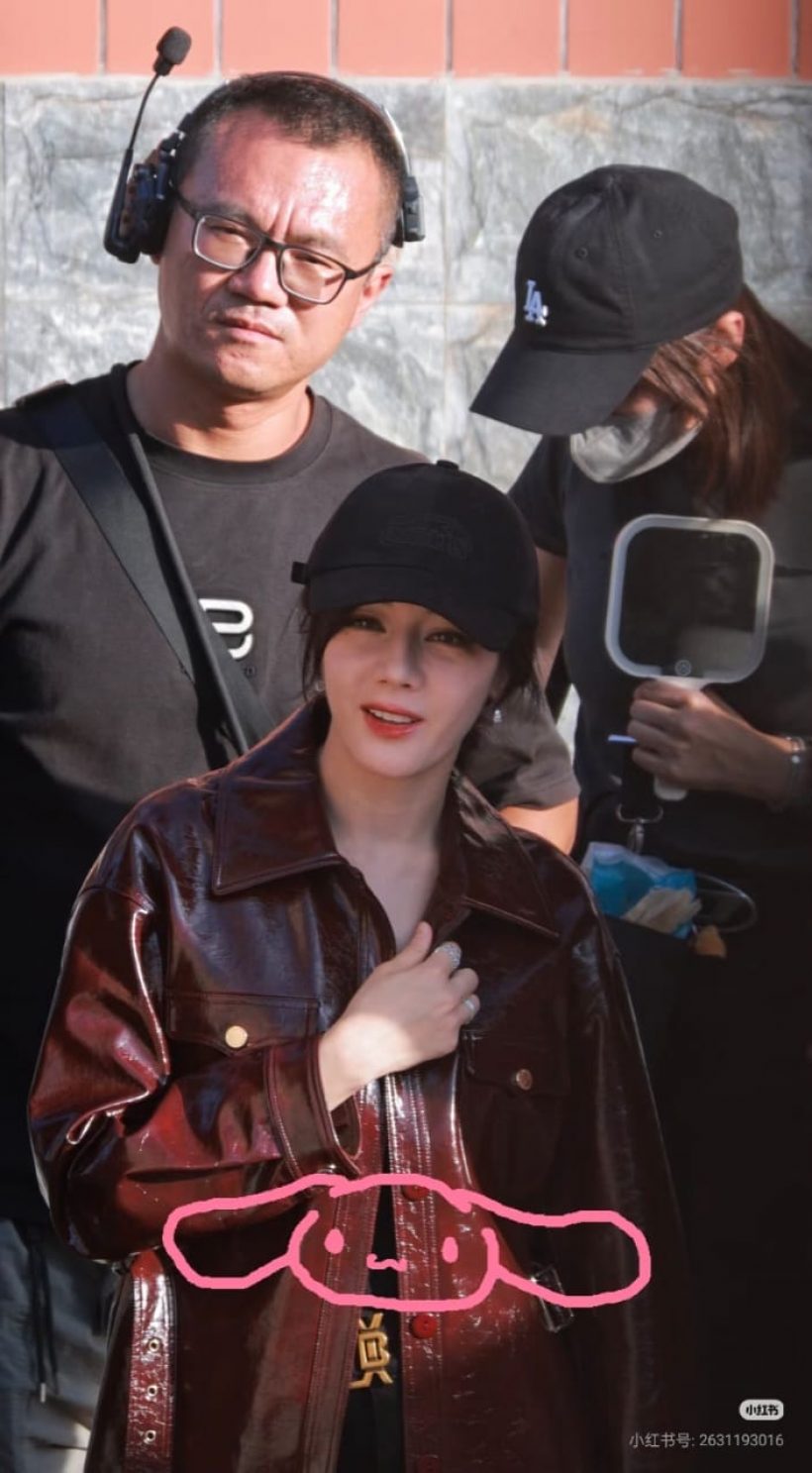 กองถ่ายแตก! "ตี๋ลี่เร่อปา" ลุคใหม่ล่าสุด... สวยจนต้องขยี้ตา!