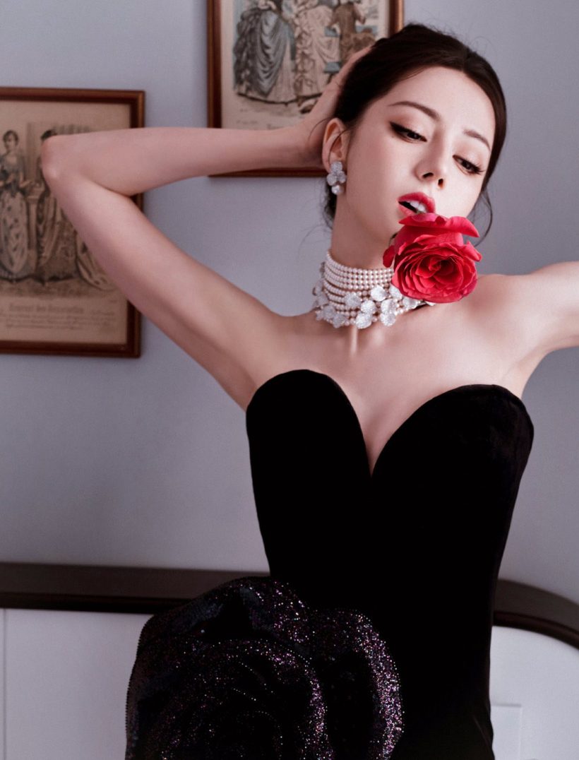 ตี๋ลี่เร่อปา เบ้าหน้าฟ้าประทานของจริง ยิ่งซูมยิ่งเป๊ะไร้ที่ติ