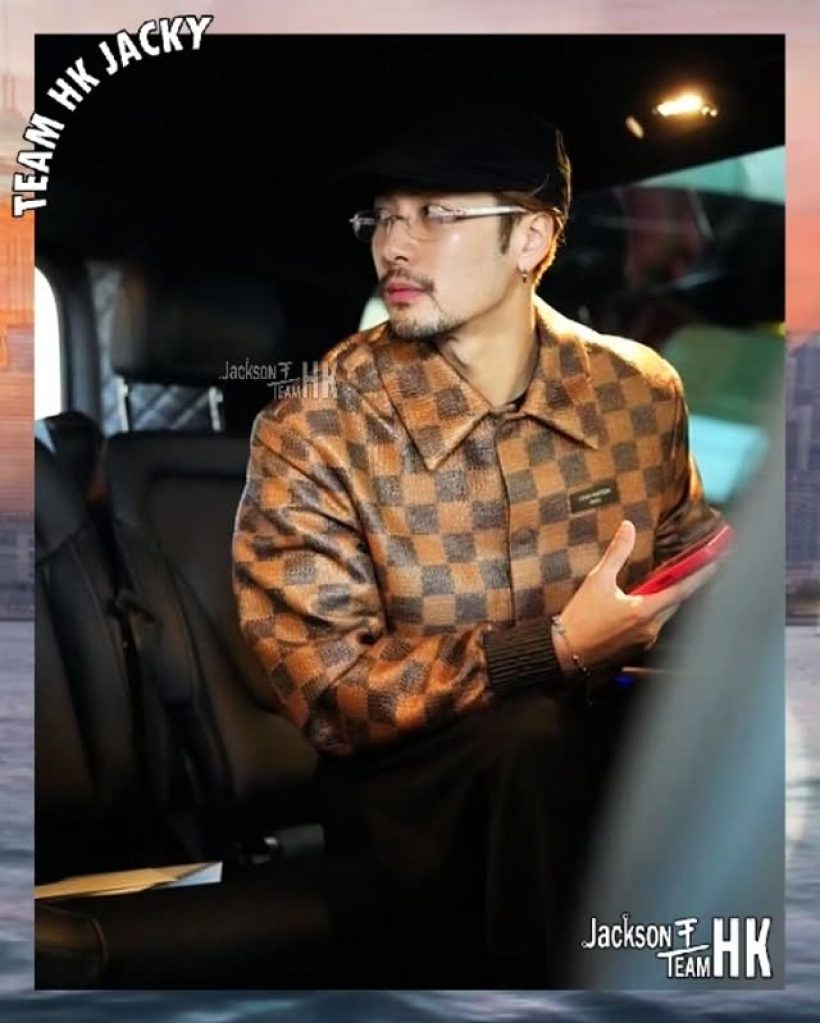 ส่องลุคใหม่ แจ็คสันหวัง ไว้หนวดเข้ม แฟนคลับใจสั่น