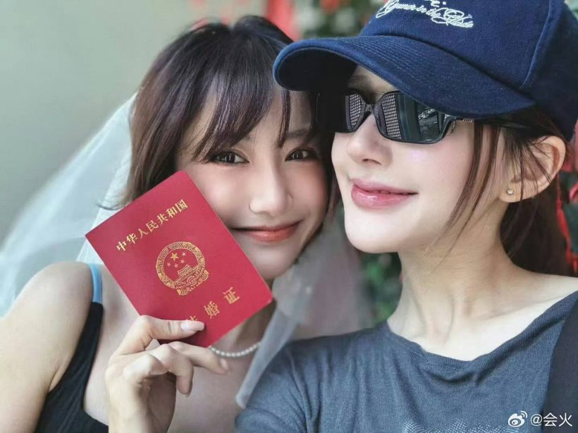 ช็อตทัชใจ จ้าวลู่ซือ เป็นสักขีพยานรักเพื่อนสนิทสละโสดแล้ว