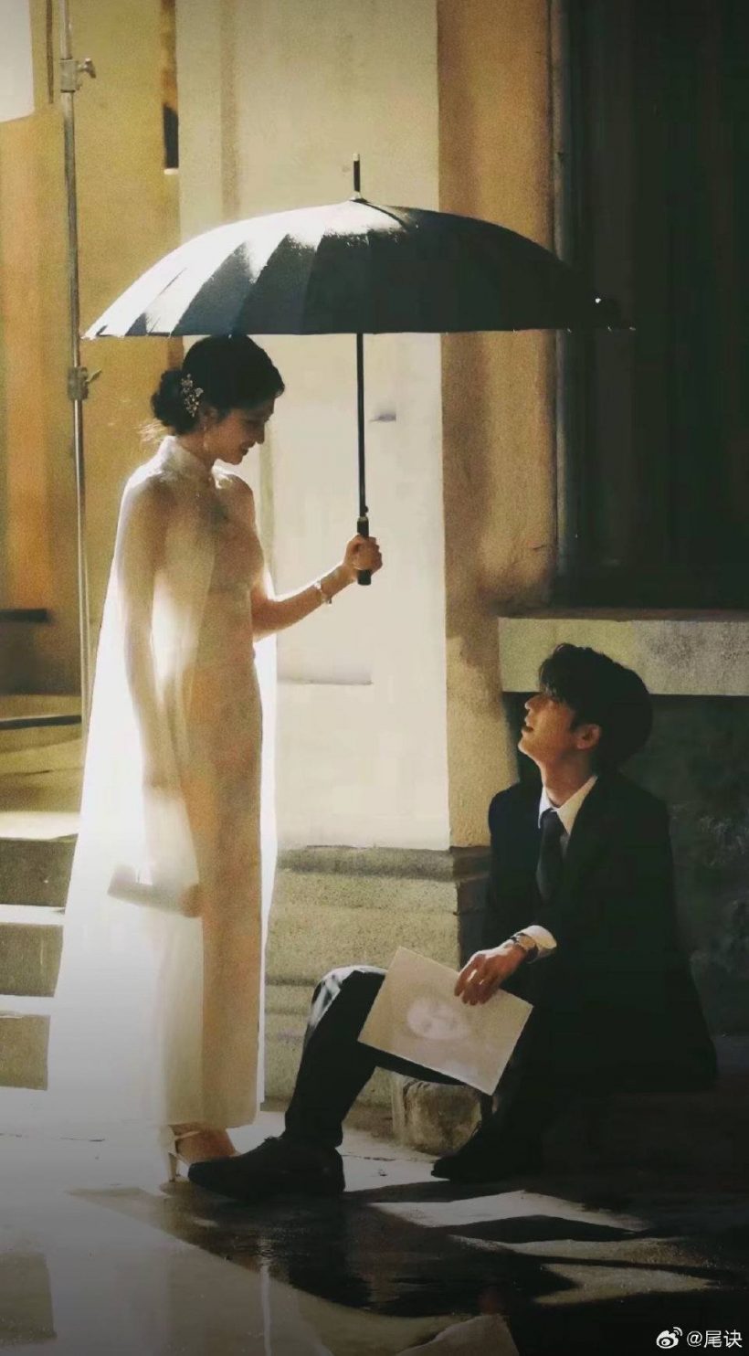 ลือหูผึ่ง!คู่จิ้นคู่นี้ แอบซุ่มคบกัน แต่วงในลั่นแบบหนังคนละม้วน