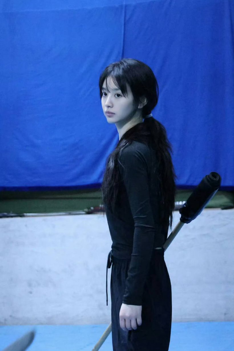 ส่องให้ชัด! รวมช็อตหน้าสด นางเอกล่าหยกที่ทำโซเชียลแตก