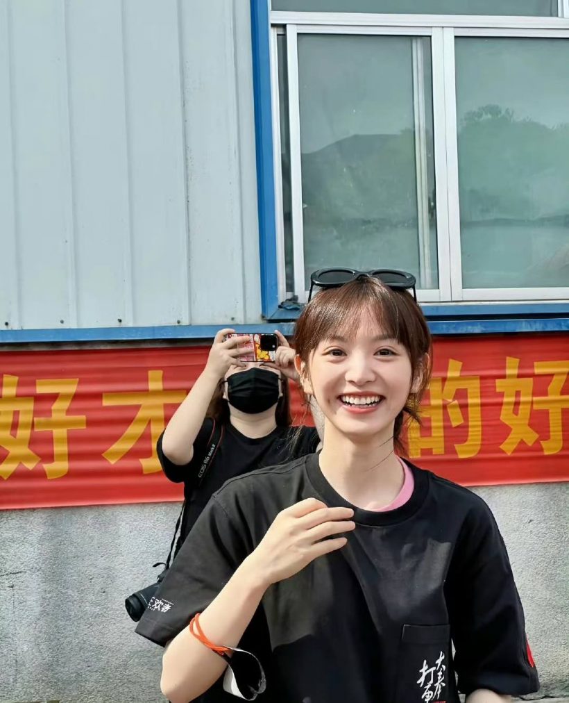 ส่องให้ชัด! รวมช็อตหน้าสด นางเอกล่าหยกที่ทำโซเชียลแตก