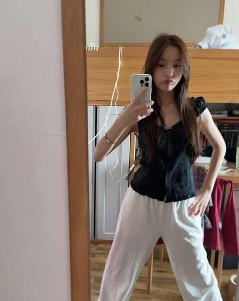 ตะลึง!สาวคนนี้คือลูกสาวนางเอกซุปตาร์ สวยถอดแม่มาเต็มๆ