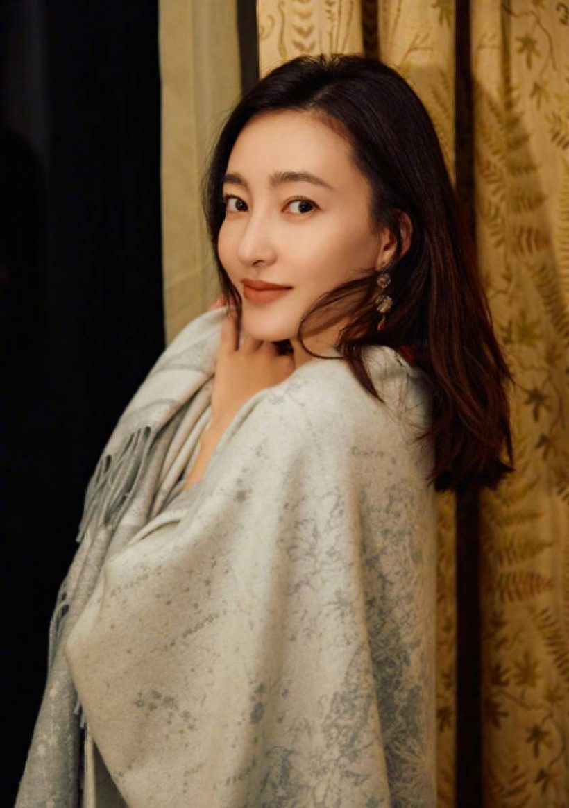 น้ำตาตกใน! นางเอกดังร้องศาลขอหย่าผัวเศรษฐีเก๊ แต่ฝ่ายชายยื้อไม่จบ