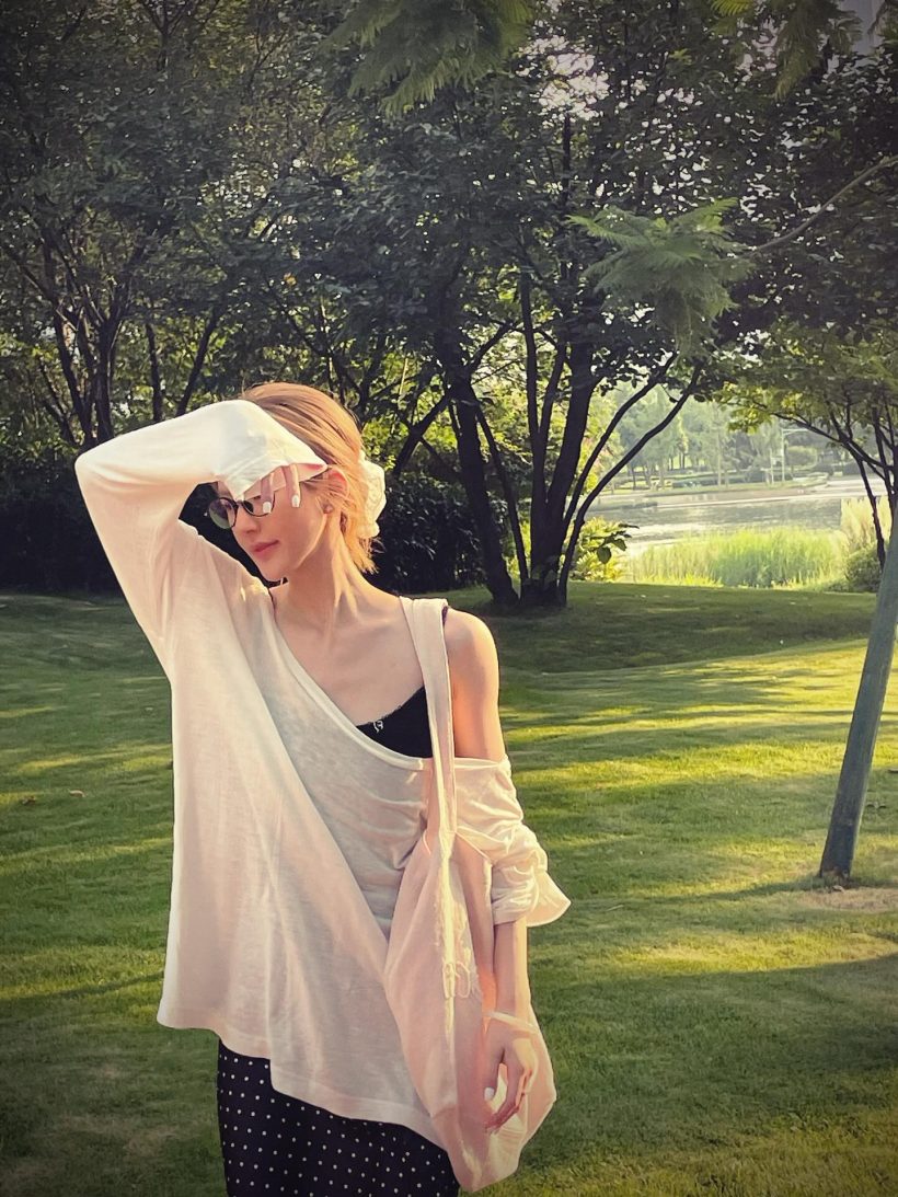 จ้าวลู่ซือ ย้ายค่ายใหม่ชีวิตดุจเจ้าหญิง แต่เจอ ‘กฎเหล็ก’ ห้ามมีแฟน!