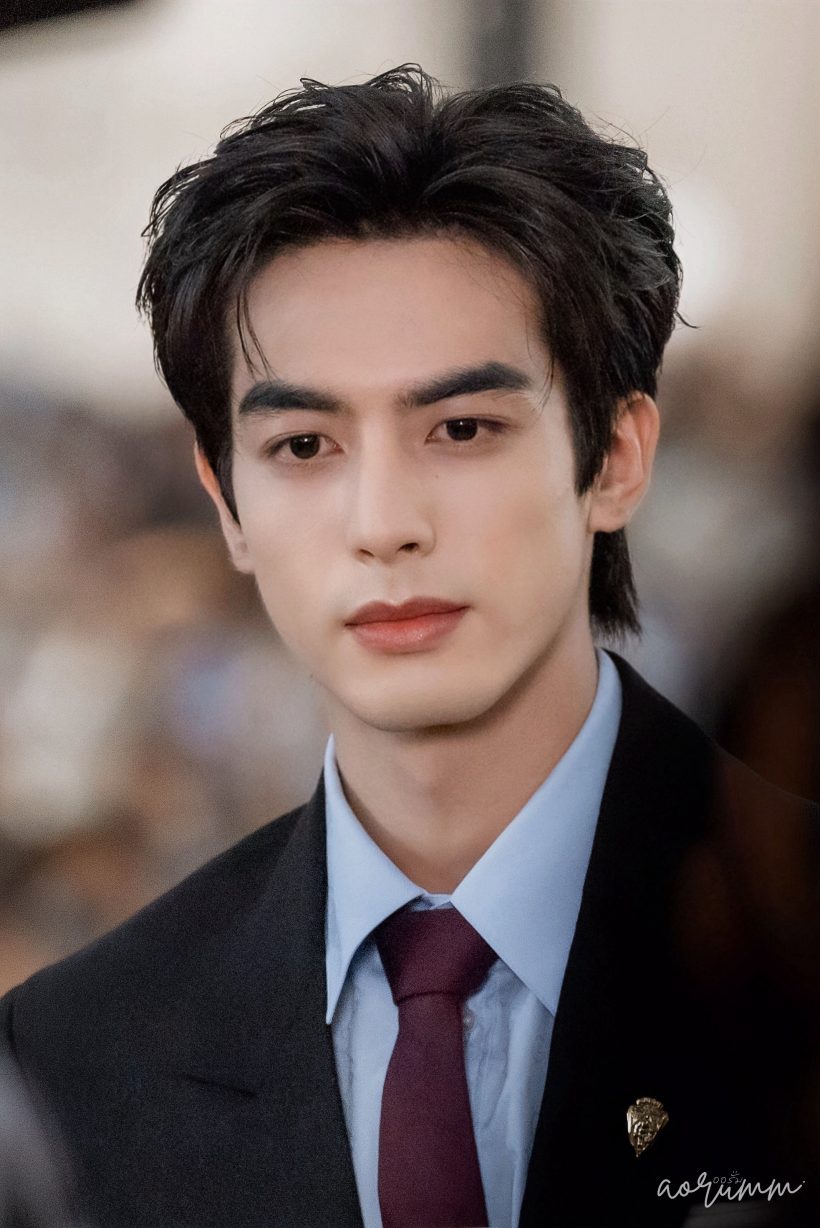 ห้างแตก! ซ่งเวยหลง บุกไทย ออร่าหล่อระดับ10