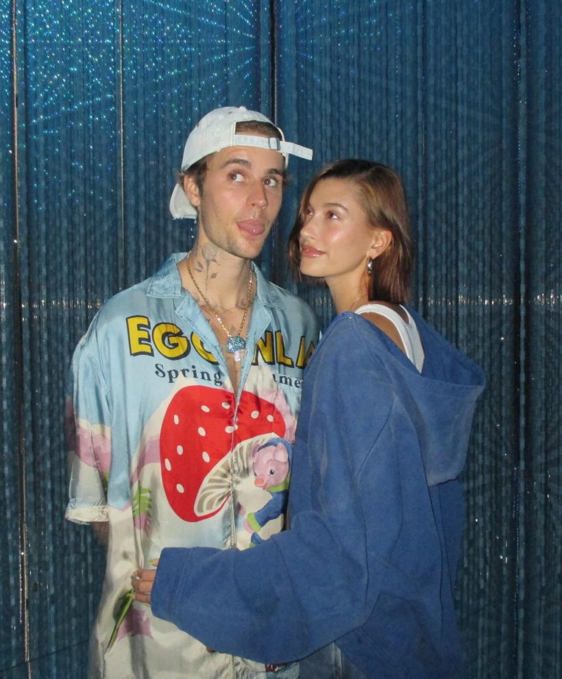 เฮลีย์ บีเบอร์ เคียงข้าง จัสติน บีเบอร์ สยบข่าวรักร้าว