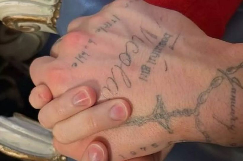 บ้านแตกรับปีใหม่! บรู๊คลินกดบล็อกไอจีพ่อแม่ เลือกเมียรวย จบนะ!