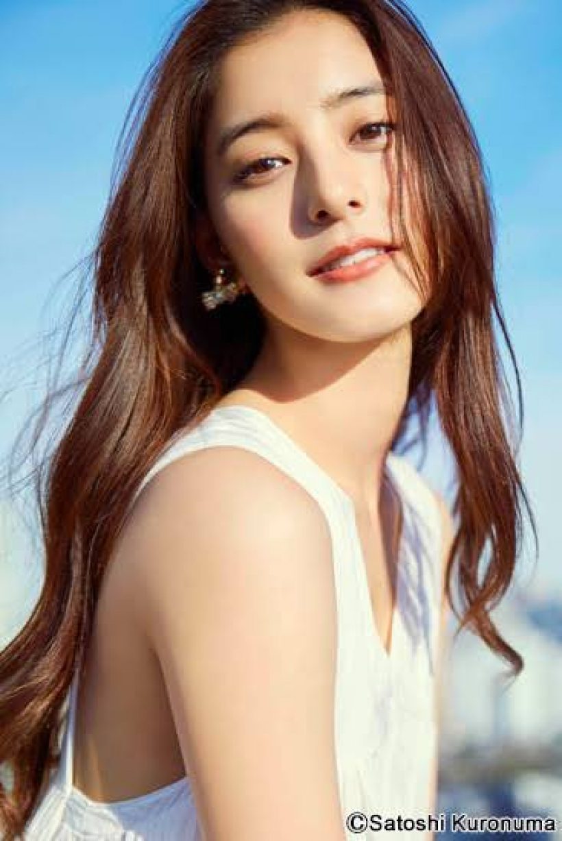 จากคู่จิ้นสู่คู่จริง? ย้อนรอยเลิฟสตอรี่เคมีฟุ้งตั้งแต่ในจอ