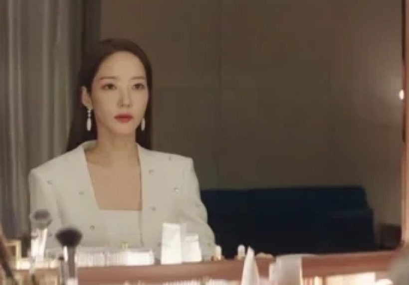 ยอมใจ...นางเอกดัง ดื่มแต่น้ำ-เพื่อลดน้ำหนัก สำหรับบทบาทใหม่