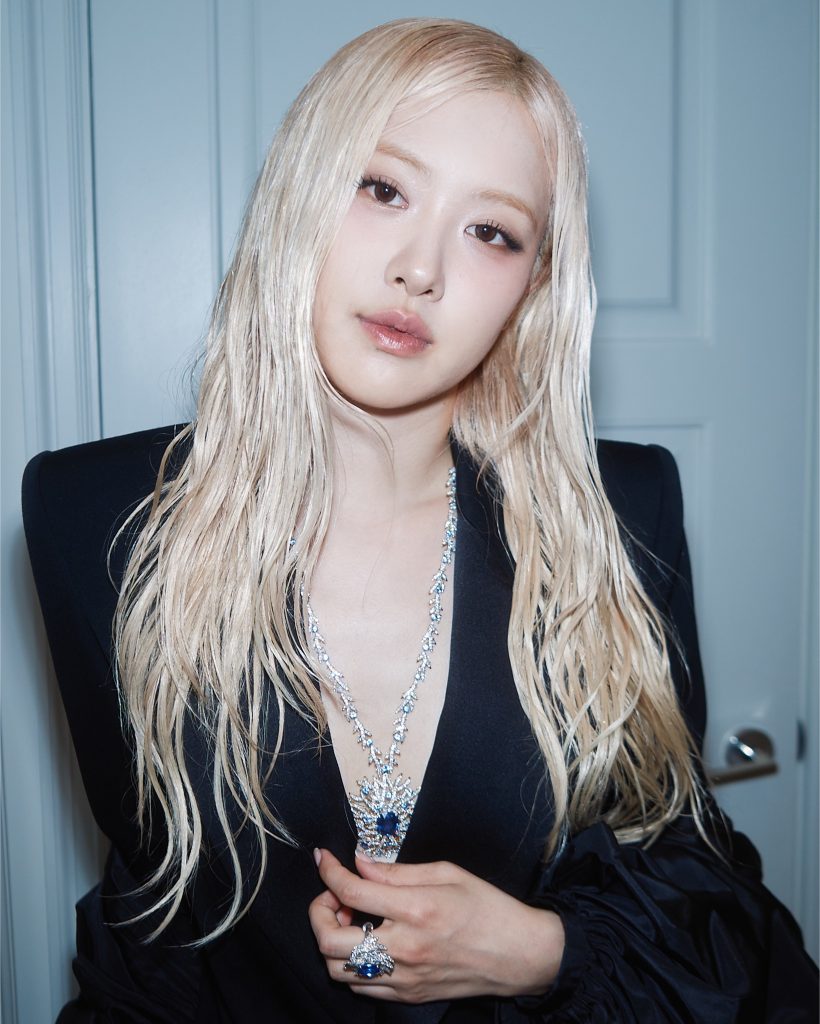 โรเซ่ สวยเท่แต่ไม่ปัง? แฟนๆ ผิดหวังได้เห็นเเต่ลุคเดิมๆ