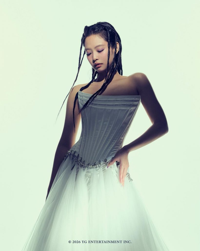 นางฟ้าชัดๆ! เทียบช็อตต่อช็อต 4 สาวกับวิชวลชุดขาวสุดจึ้ง