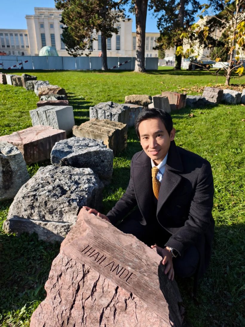 ลิซ่า ยืนหนึ่ง! คว้าแชมป์ผู้ทรงอิทธิพลปี 2025 เบียด "หนุ่ม กรรชัย" ตกเก้าอี้!