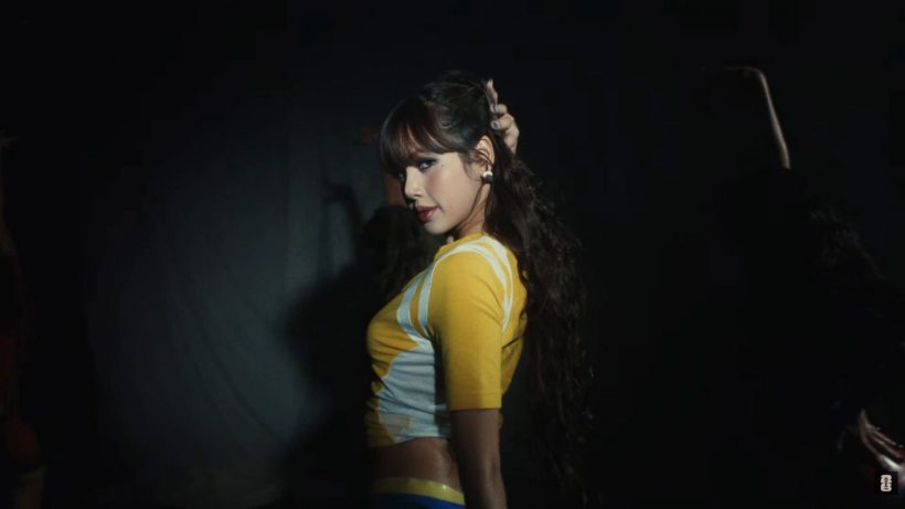 เปิดตัวเด็กเส้นป้ายแดง?! อยู่ๆโผล่แจม MV ลิซ่า ชาวเน็ตแห่เมนต์!