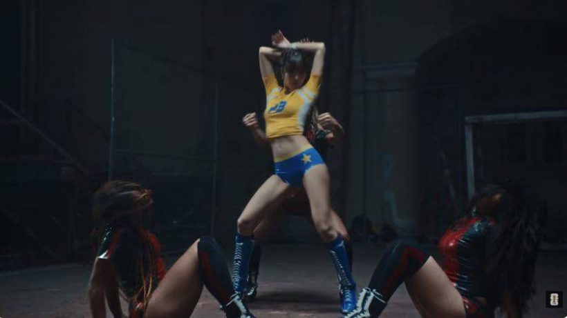 เปิดตัวเด็กเส้นป้ายแดง?! อยู่ๆโผล่แจม MV ลิซ่า ชาวเน็ตแห่เมนต์!