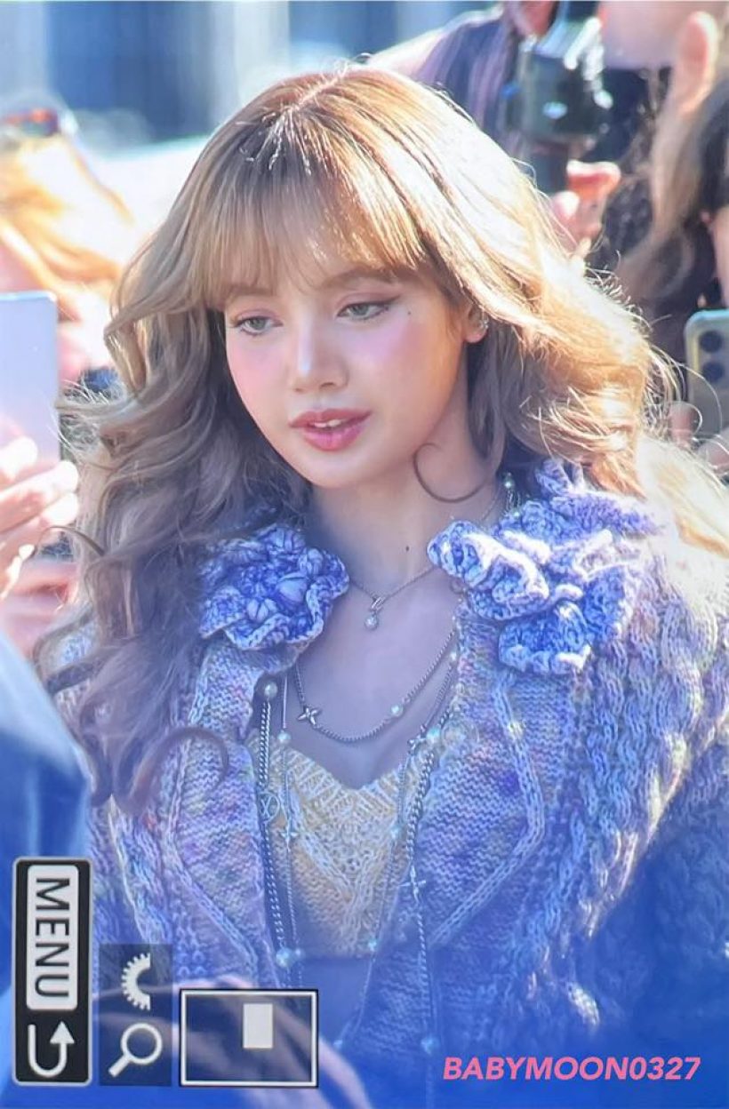 ลิซ่า BLACKPINK ทำโลกแฟชั่นสั่นสะเทือน! ในParis Fashion Week