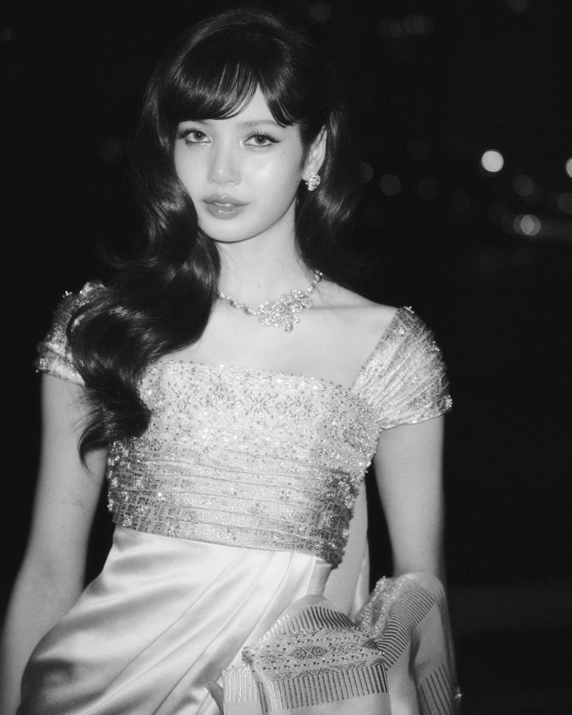 ดราม่าแล้วไง? พลัง LISA ฉุดหุ่น Shiseido พุ่งกระฉูด!!!