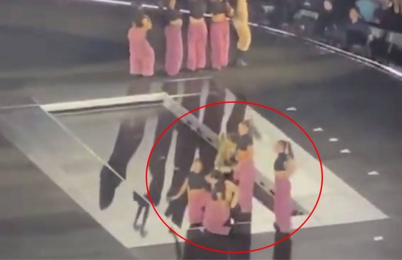 ลิซ่าโชว์สปิริต!รับมือเหตุไม่คาดฝันกลางเวที BLACKPINK ที่ LA
