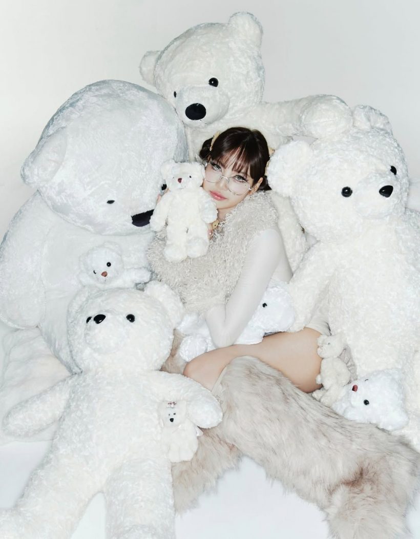 ลิซ่าฉลองวันเกิด 29 ปี โชว์ลุคสุดคิ้วท์ ยอดไลก์พุ่งกระฉูด