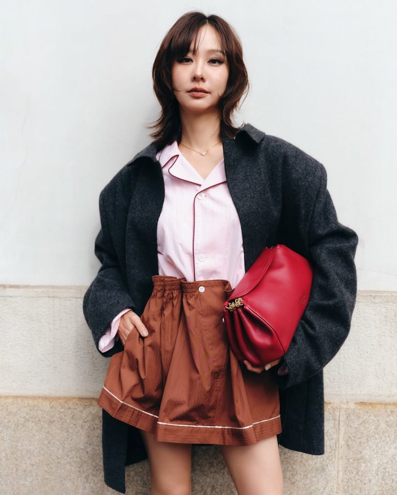 โซเชียลกรี๊ด! ลิซ่าโชว์หอมฟอดใหญ่ ว่าแต่ไปสนิทกันเมื่อไหร่เนี่ย?