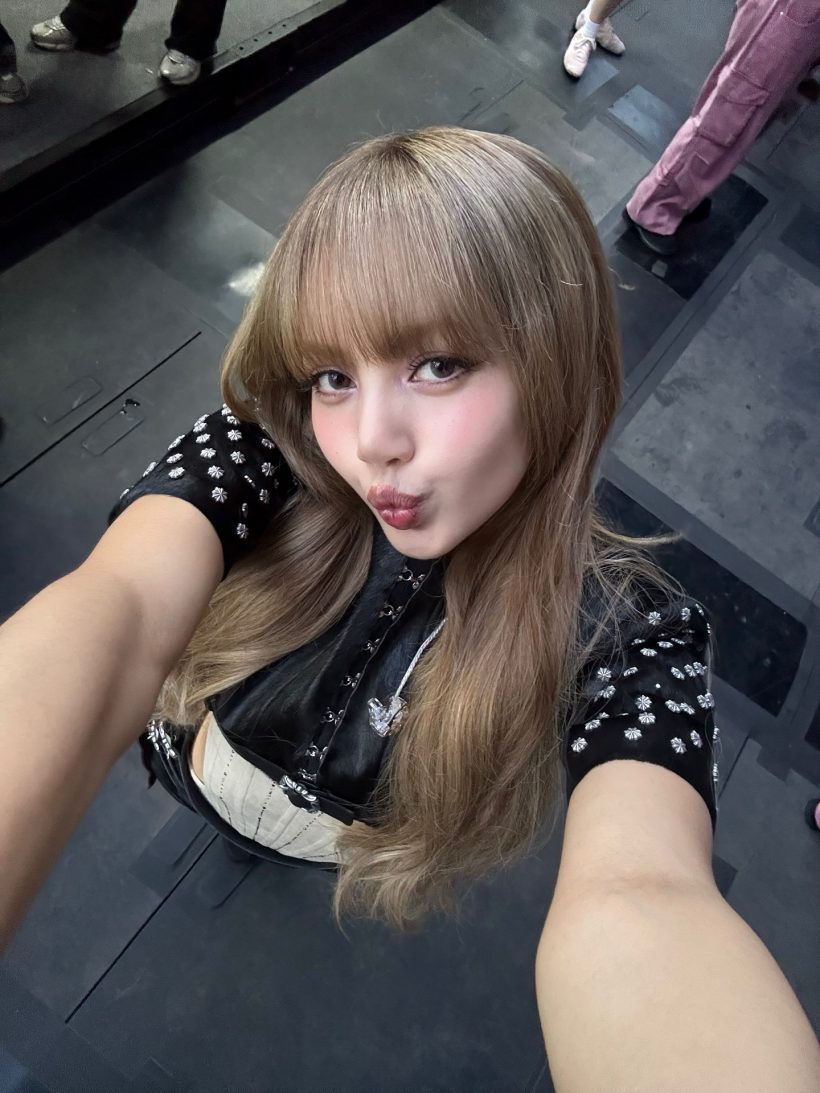 FCตาค้าง!!ลิซ่า BLACKPINK โชว์เต้นสุดแซ่บกับแดนเซอร์