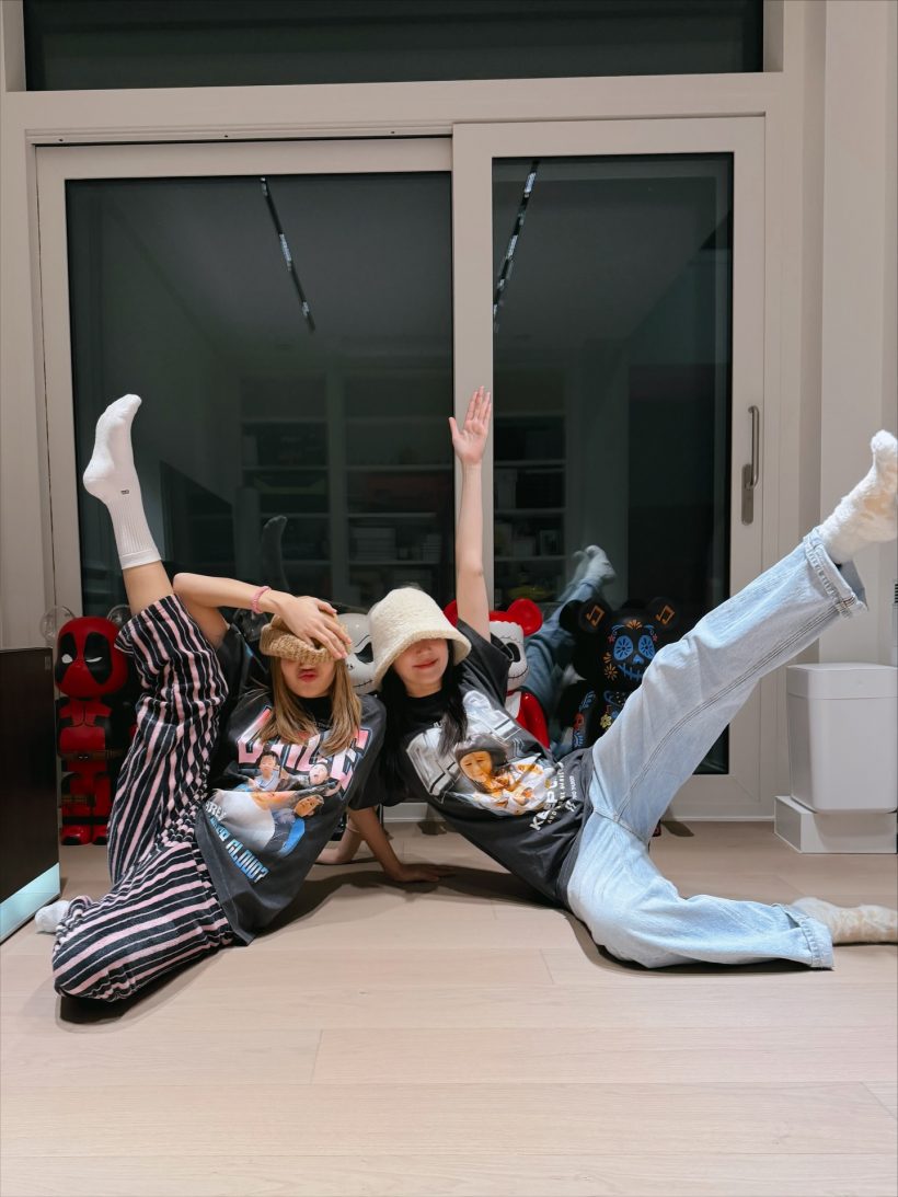 อย่างตึงครับจารย์! เสื้อคู่ ลิซ่า-ต้าเหนิง แย่งซีนสุด ที่แท้เป็นหน้าซุปตาร์คนนี้