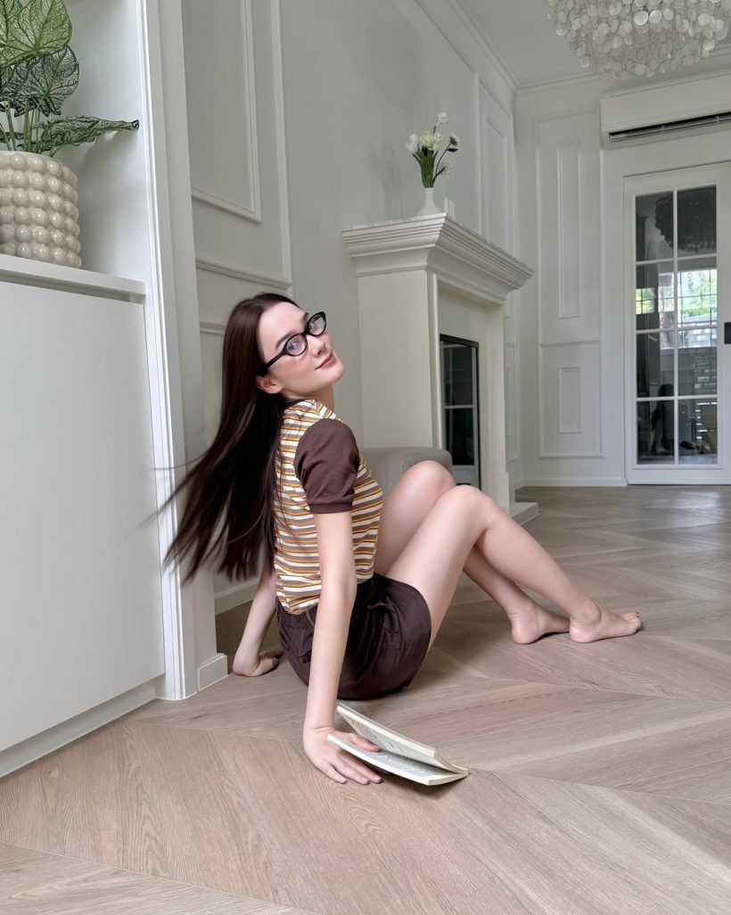 เดียร์น่า เปิดบ้านโชว์ครั้งเเรก เนี๊ยบหรูดูเเพงทุกมุม