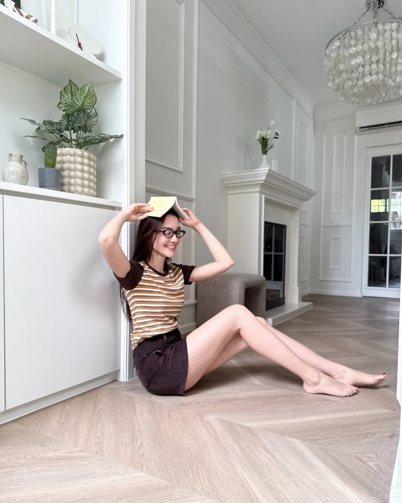 เดียร์น่า เปิดบ้านโชว์ครั้งเเรก เนี๊ยบหรูดูเเพงทุกมุม
