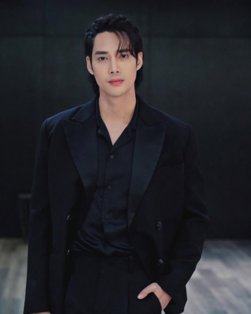 ดาราหนุ่มย้อนวัยเด็ก ดื้อไม่กลับบ้าน ไปหาพี่เอจนเป็นพระเอก
