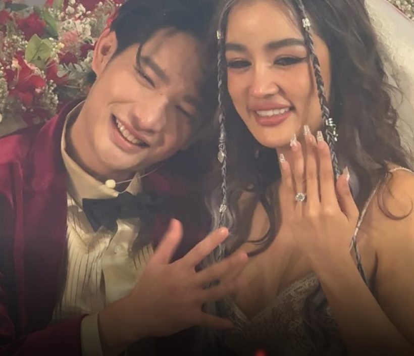 ยินดีด้วยจ้า นักร้องสาวขาแดนซ์ ถูกแฟนขอแต่งงานแล้ว