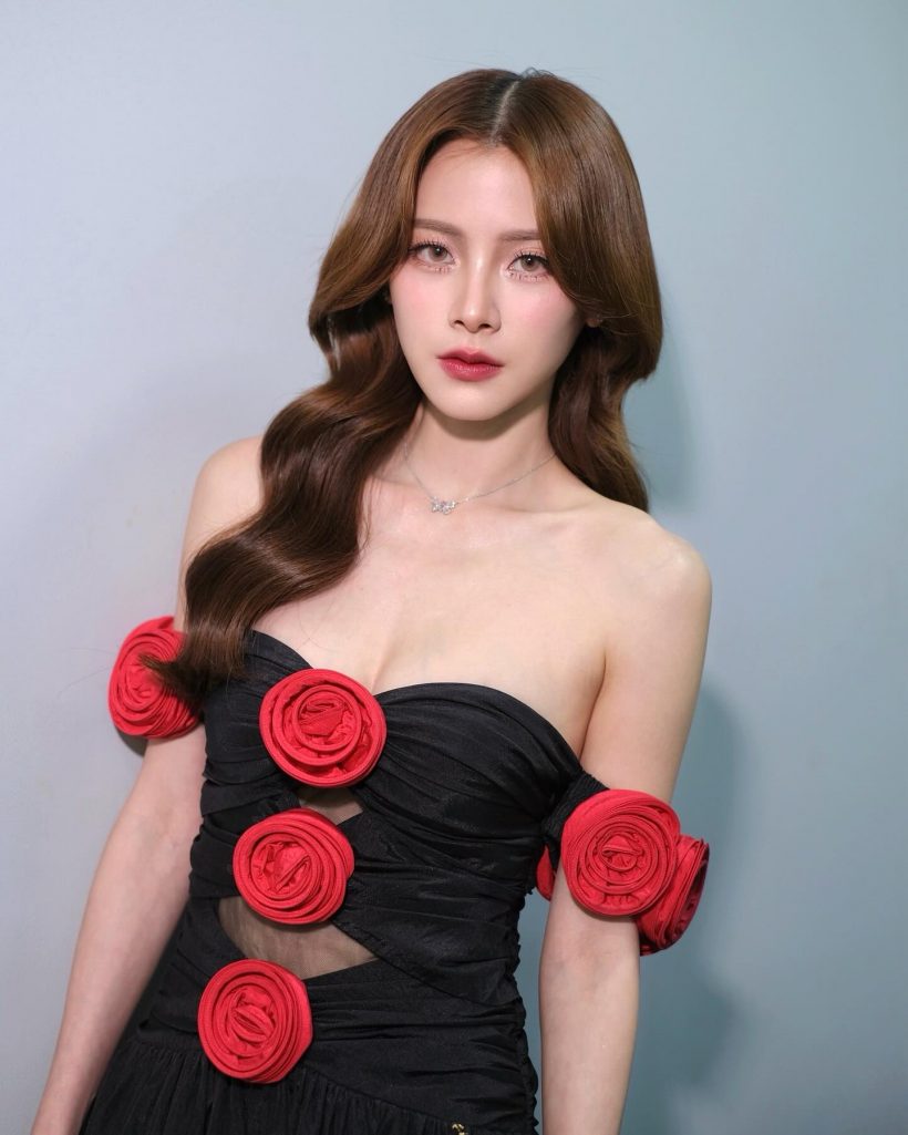 ตอนนั้นคิดอะไรอยู่? ใบเฟิร์น แจงสาเหตุ ร้องไห้เบะปากรับรางวัล