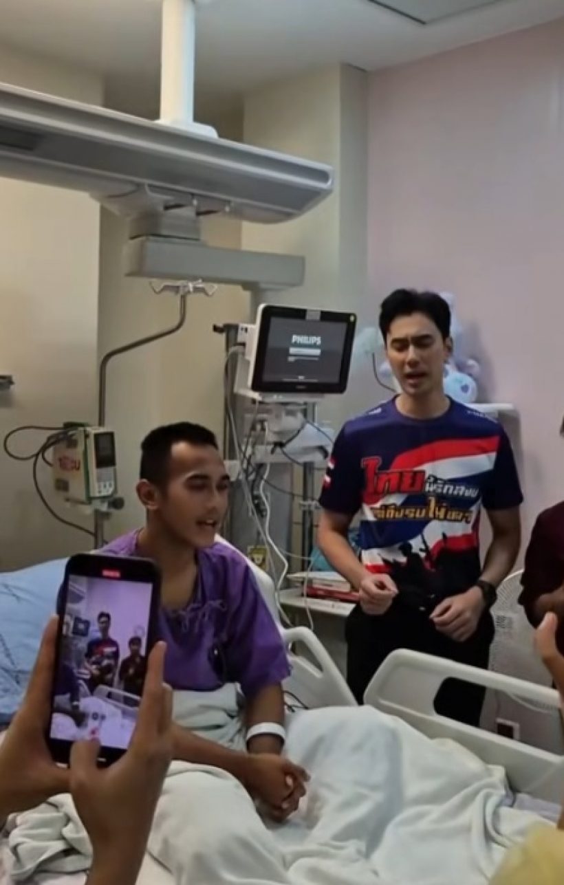 เซอร์ไพรส์มาก! พระเอกตัวท็อปโผล่เยี่ยม หมวดบุ๊ค