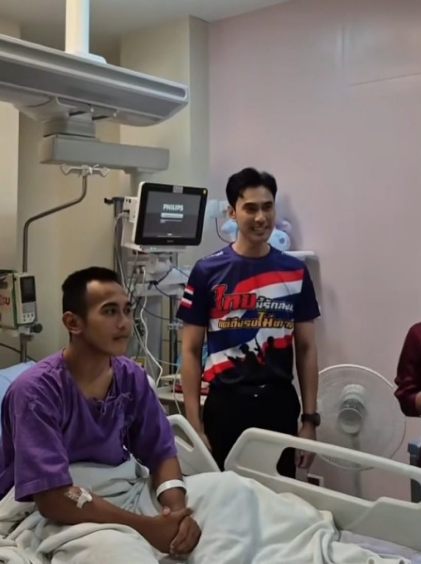 เซอร์ไพรส์มาก! พระเอกตัวท็อปโผล่เยี่ยม หมวดบุ๊ค