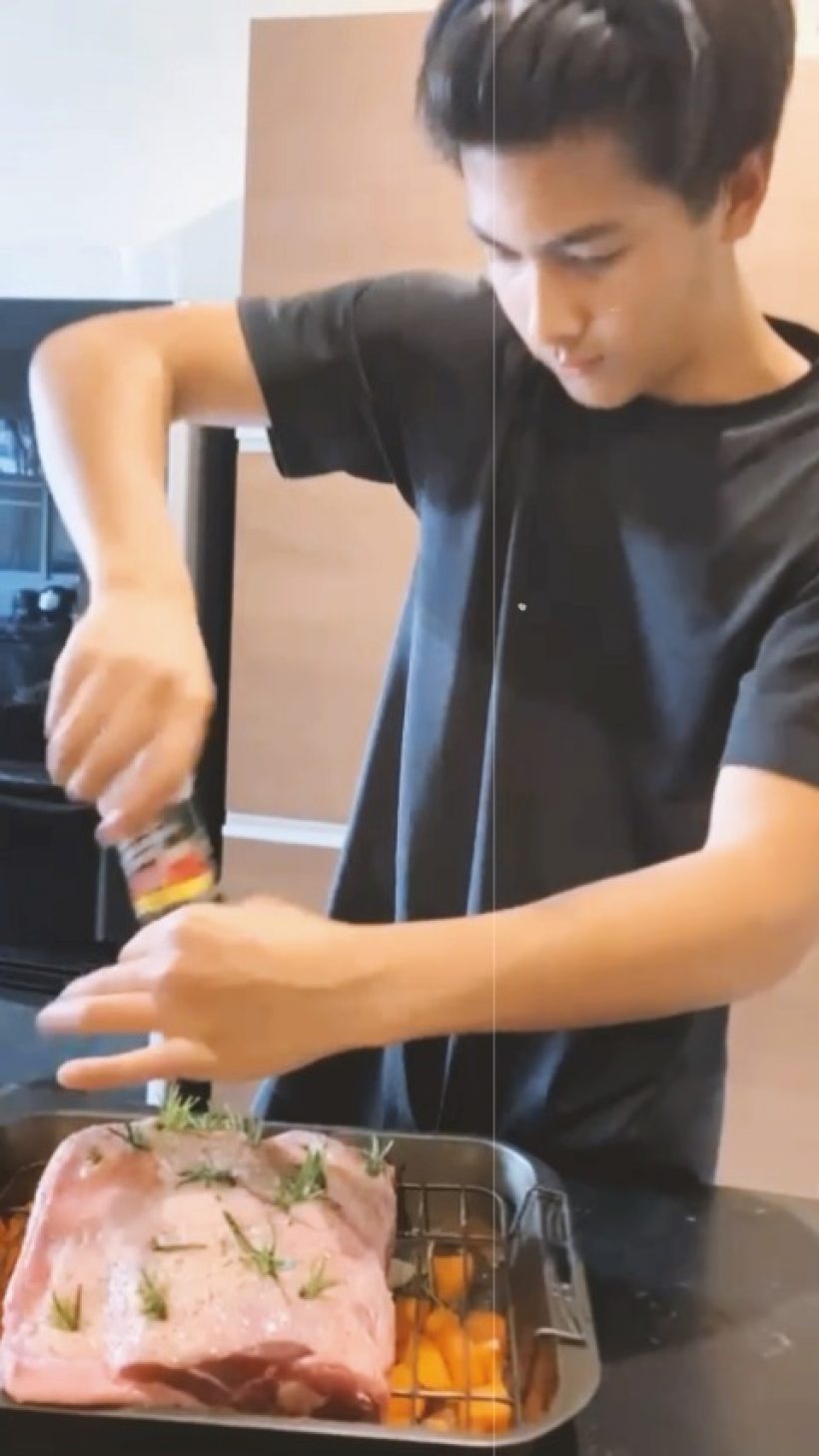 ทายาทดาราสาวดัง ยิ่งโตยิ่งหล่อ แม่ไม่ห้ามเข้าวงการ