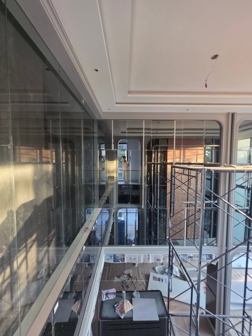 ไม่ธรรมดา! พระเอกดัง ทุ่มเงินปิดบ้านหรูได้ไว ธนาคารยังอึ้ง