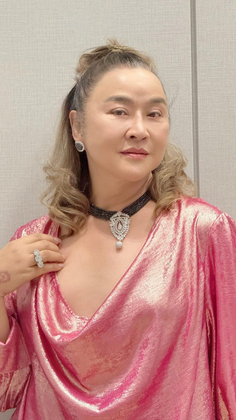อ้วน รีเทิร์น เปิดสภาพบ้านหลังฟ้าผ่า ขนลุก หมอดูทักก่อนเกิดเหตุ