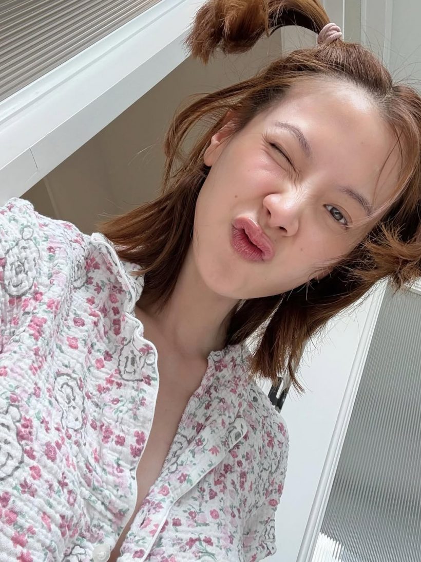 ตื่นมาสวยเลย! ใบเฟิร์น พิมพ์ชนก โชว์หน้าสดผมยุ่ง แต่ยังรอด