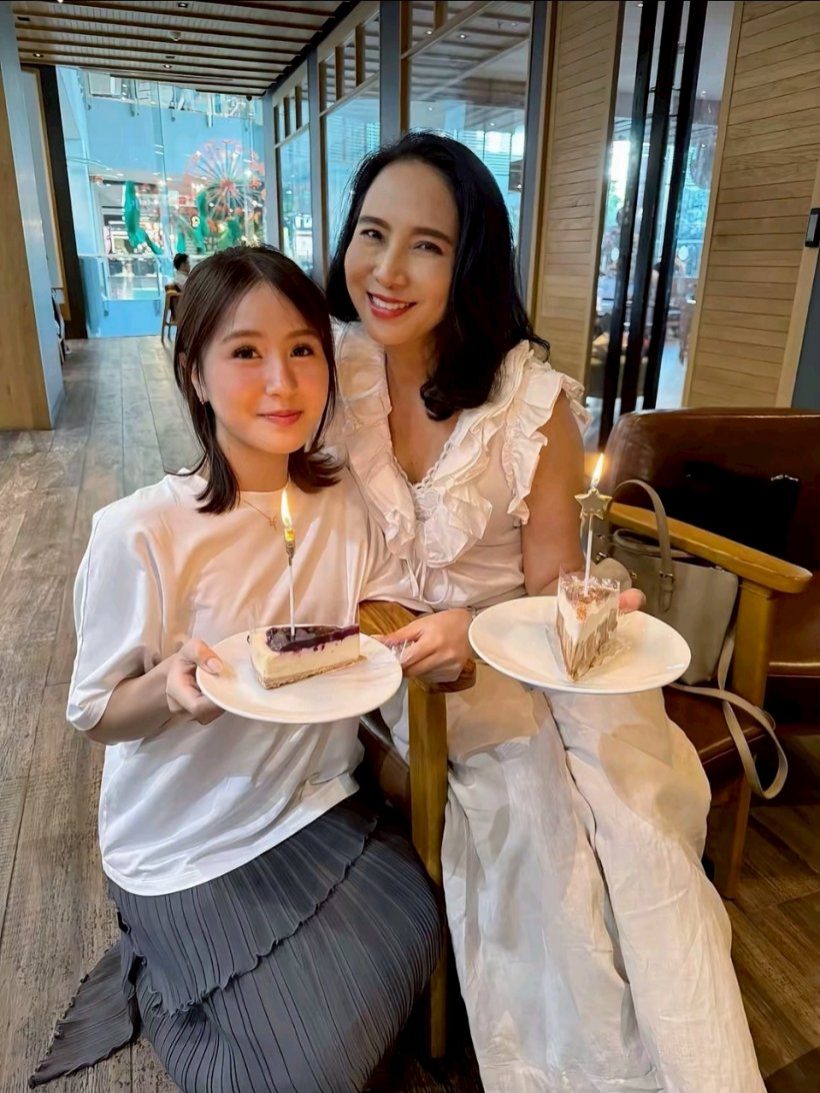 เเฟนๆตาค้าง ลูกสาว นุ่น ดารัณ สวยระดับนางเอก