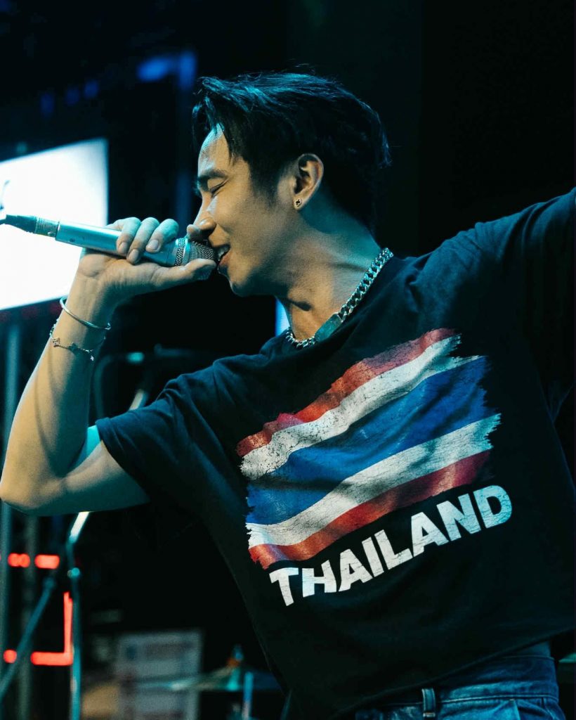 นักร้องดัง วอนแฟนคลับ! อย่าทักเสียงดัง ลั่น ลูกไม่รู้ว่าผมดัง