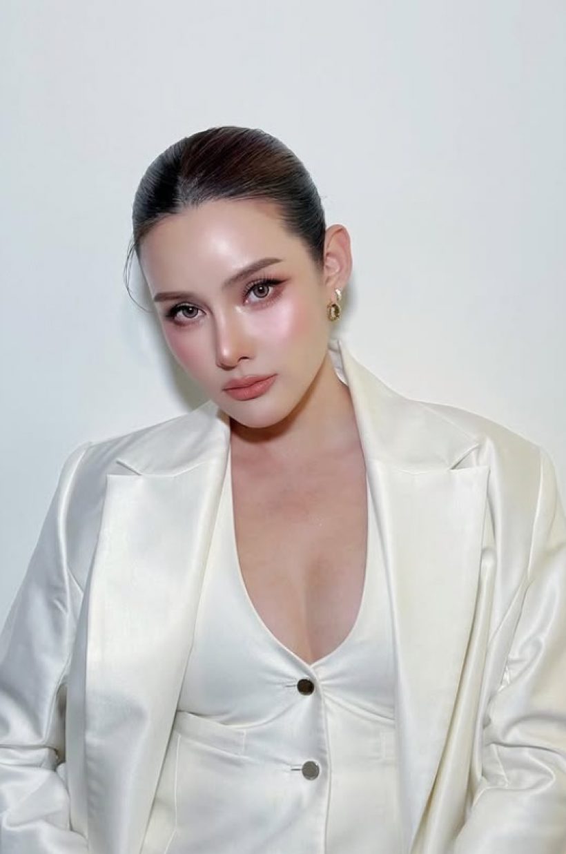 ปรบมือรัวๆ ดาราสาวดัง พูดดีมาก ปมดราม่านานา-แก๊งนางฟ้า