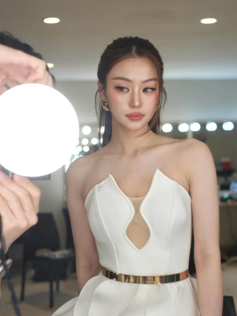 ลุคนี้สิบสิบสิบ! หมิว ณัชชา สวยคมหวาน ครบจบในคนเดียว