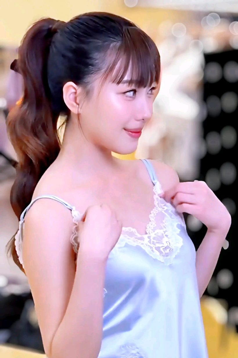 โตเป็นสาวแล้วจริงๆ! "อ๊ะอาย" สวยสะพรั่งออร่าพุ่ง