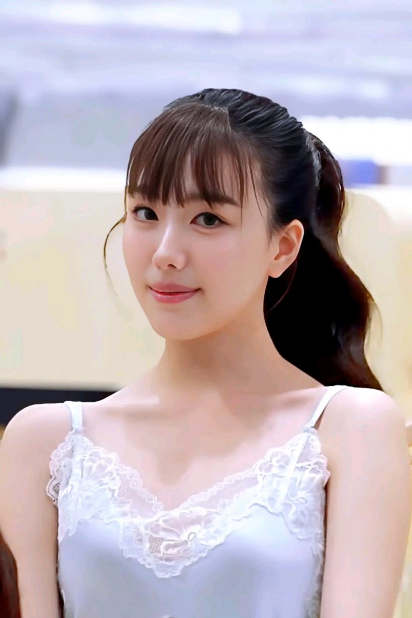 โตเป็นสาวแล้วจริงๆ! "อ๊ะอาย" สวยสะพรั่งออร่าพุ่ง