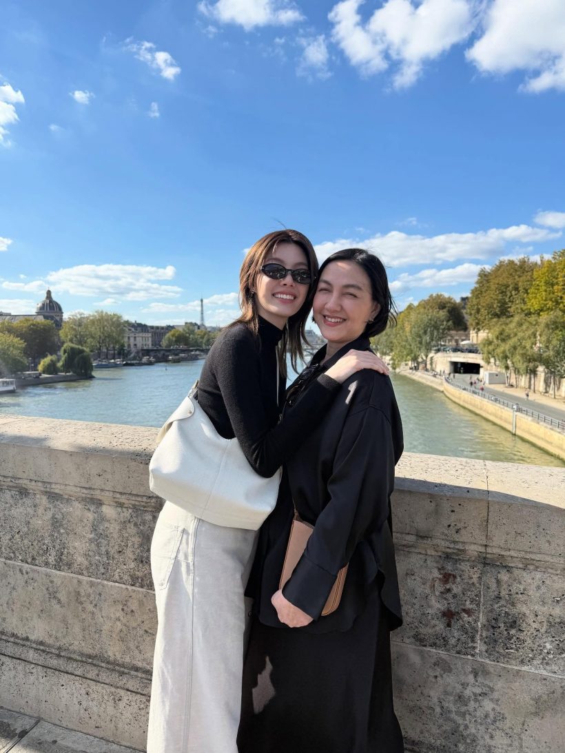 พีคในพีค! คุณแม่ออมกรณ์นภัส เป็นมากกว่าผู้จัดการ?น่ารักจนต้องแชร์!