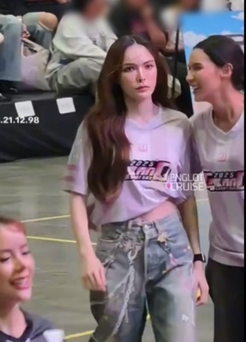 ชาล็อต รู้ยัง!? ช็อตนี้ในงานกีฬา โดนดราม่า คนแซะเพียบ