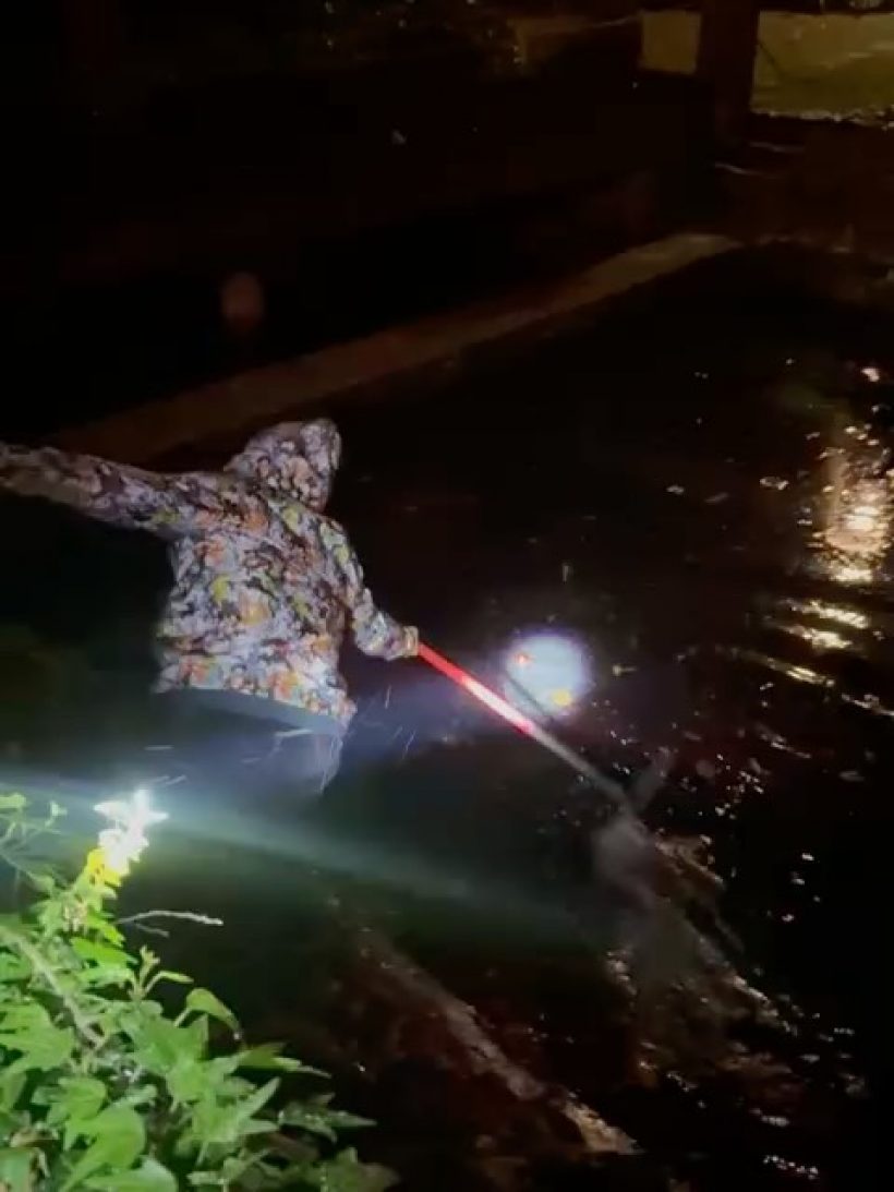 กรี๊ด เต้ย จรินทร์พร ฉลองคริสต์มาส พร้อมหน้าครอบครัวแฟน