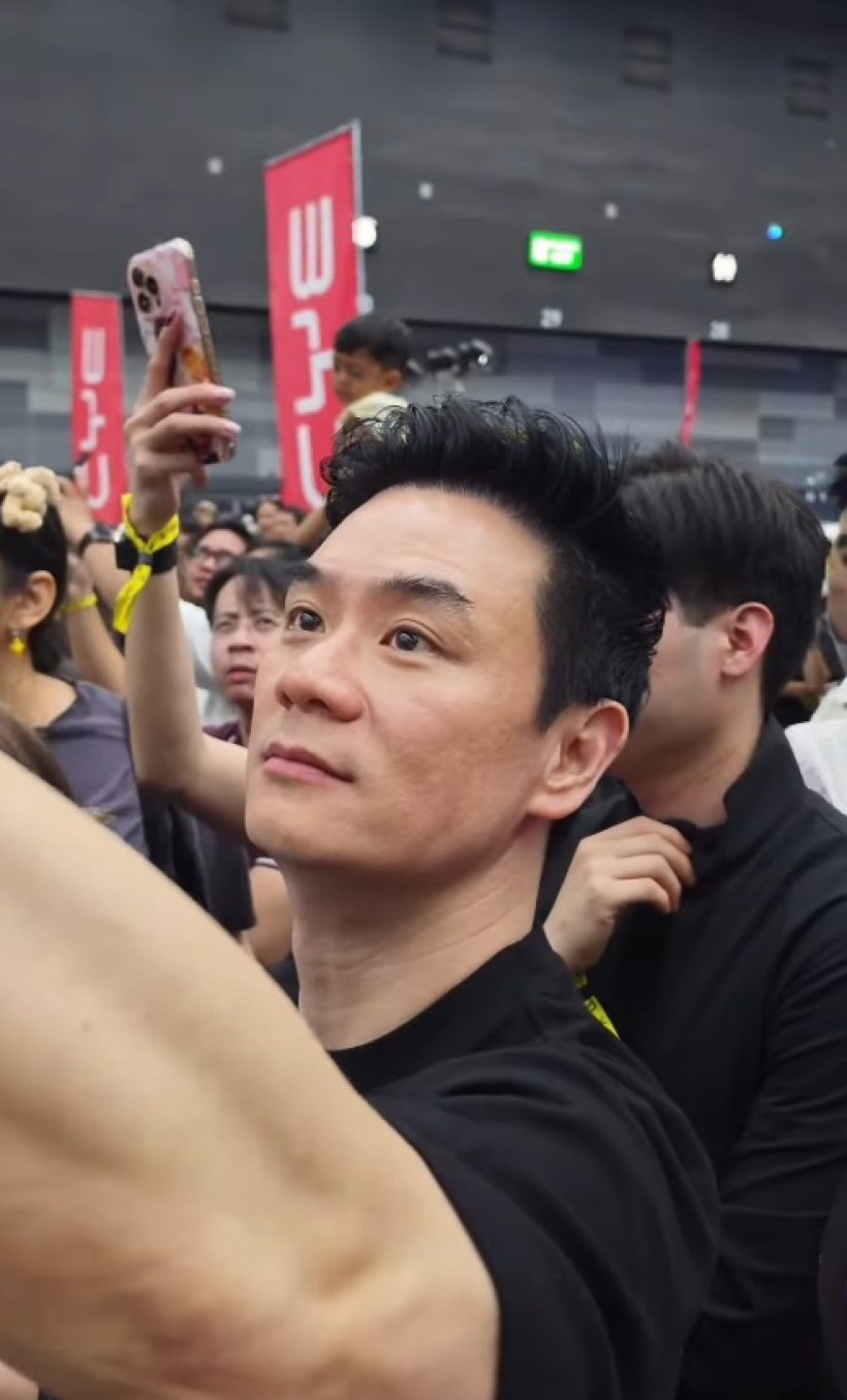 ชมพู่ อารยา แกร่งมาก! แข่ง HYROX ครบ 8 ด่านสุดโหด