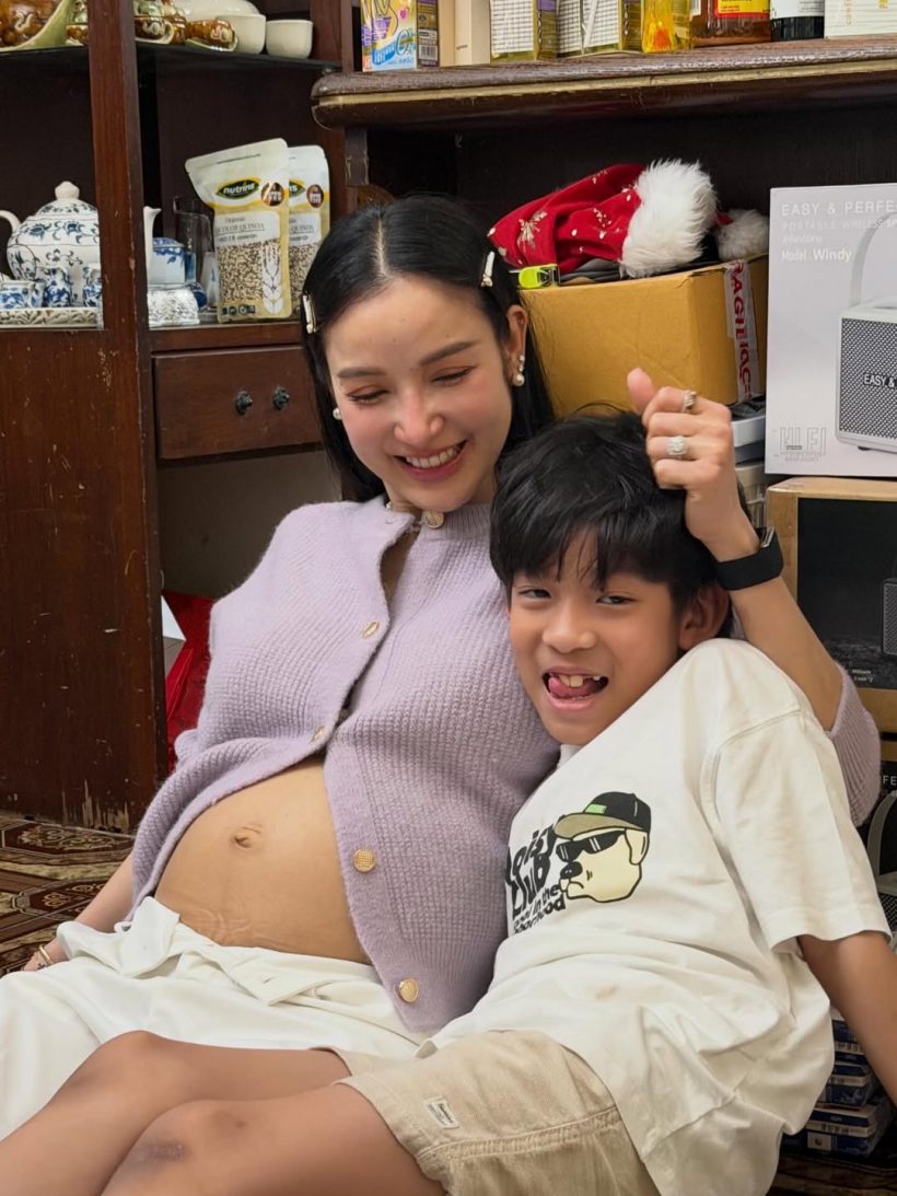 แซ่ซ้องยินดี ดาราดังอุ้มท้องลูกสาว 4เดือนท้องใหญ่ไวมาก