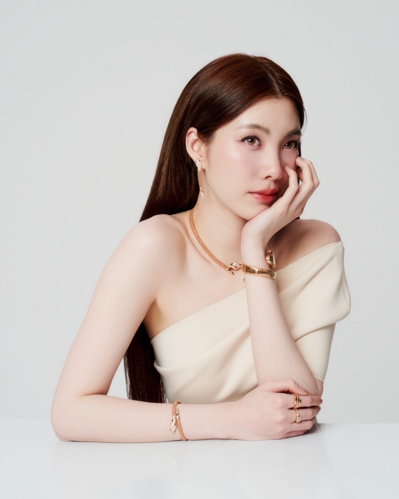 หลุดปาก! นางเอกสาวพูดถึงแฟนกลางเวที งานนี้คู่จิ้นไม้เรียวสั่น!